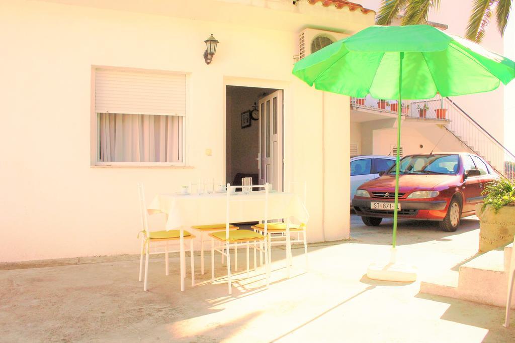 Adria Apartments Stobreč Esterno foto