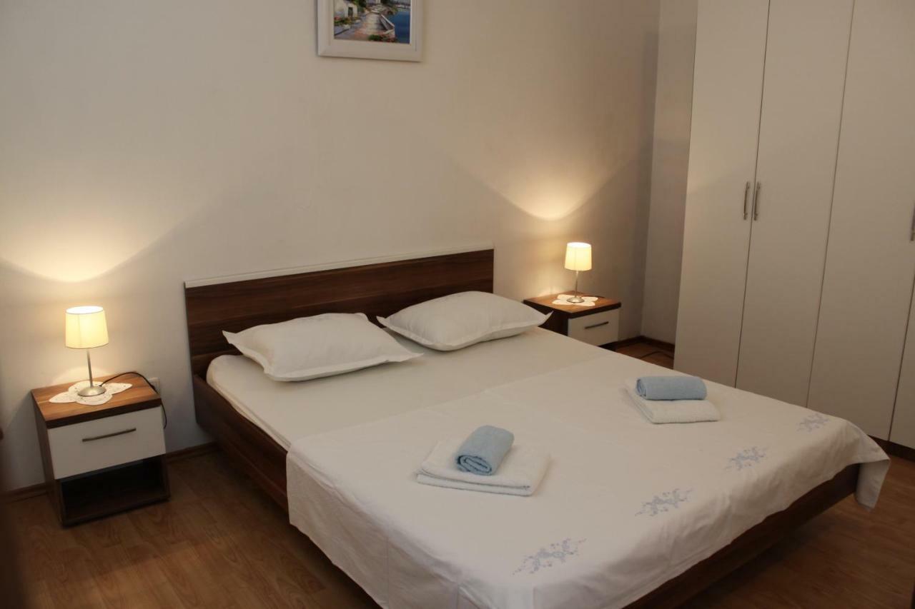 Adria Apartments Stobreč Esterno foto