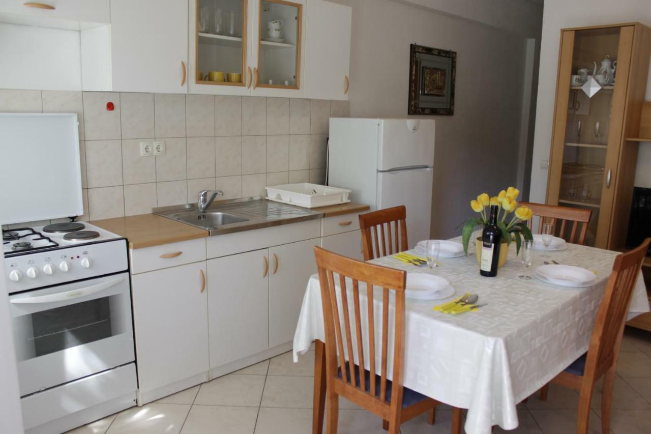 Adria Apartments Stobreč Esterno foto