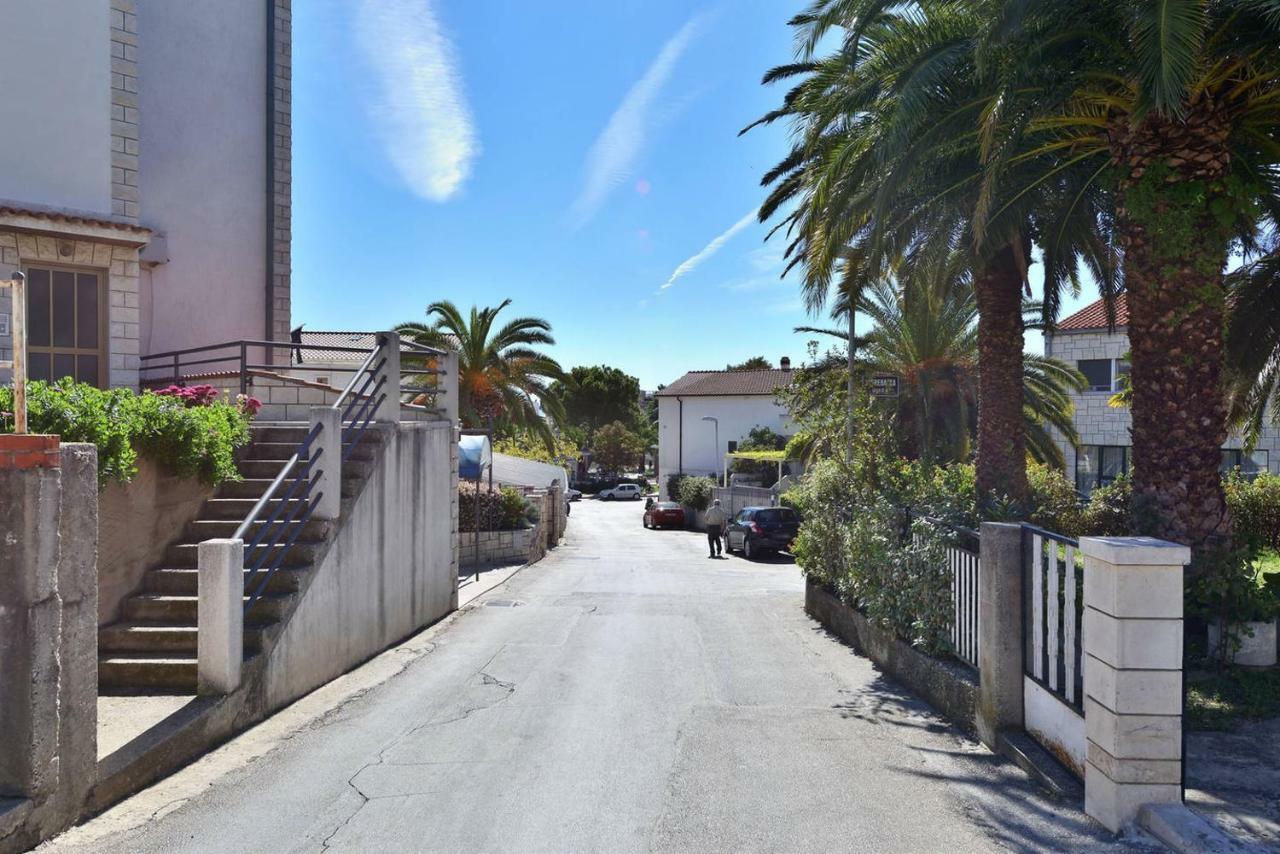 Adria Apartments Stobreč Esterno foto
